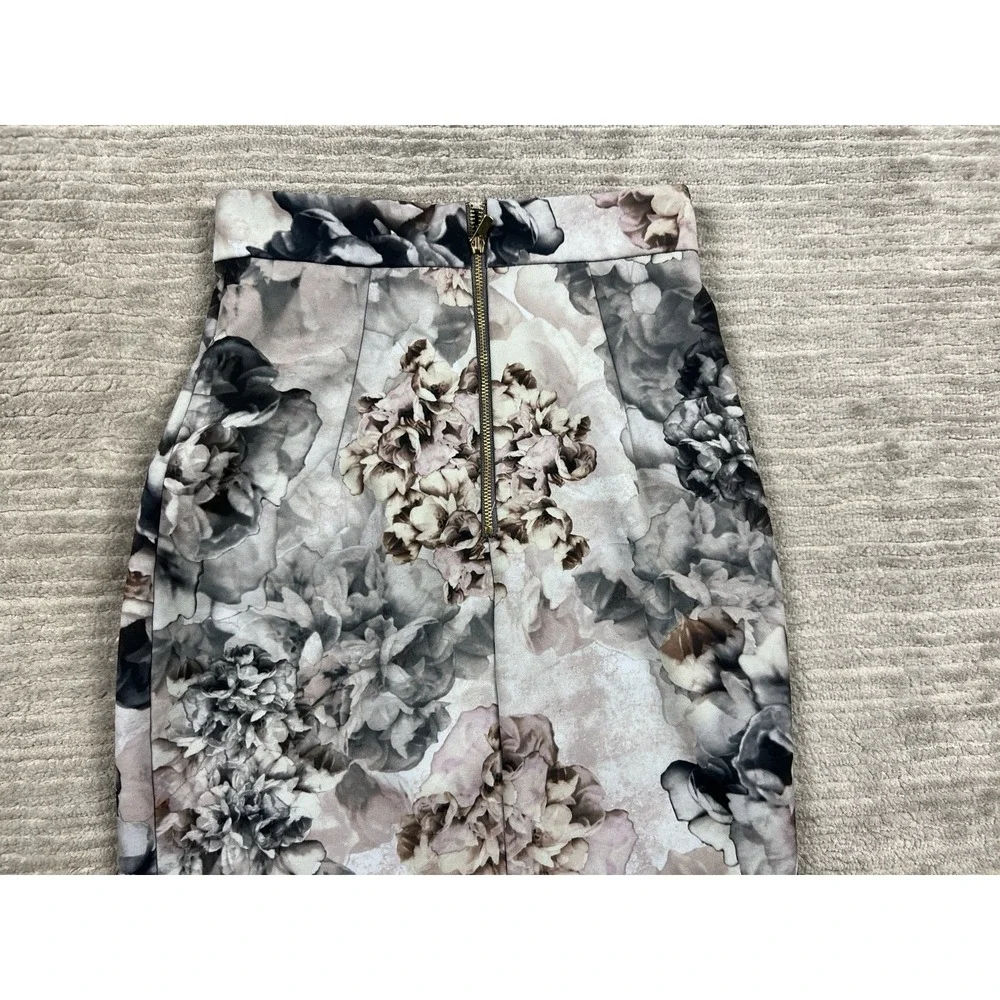 H&M Pencil Skirt Women 4 Multicolor Floral Pleated‎ Pockets Mini Lined Fitted